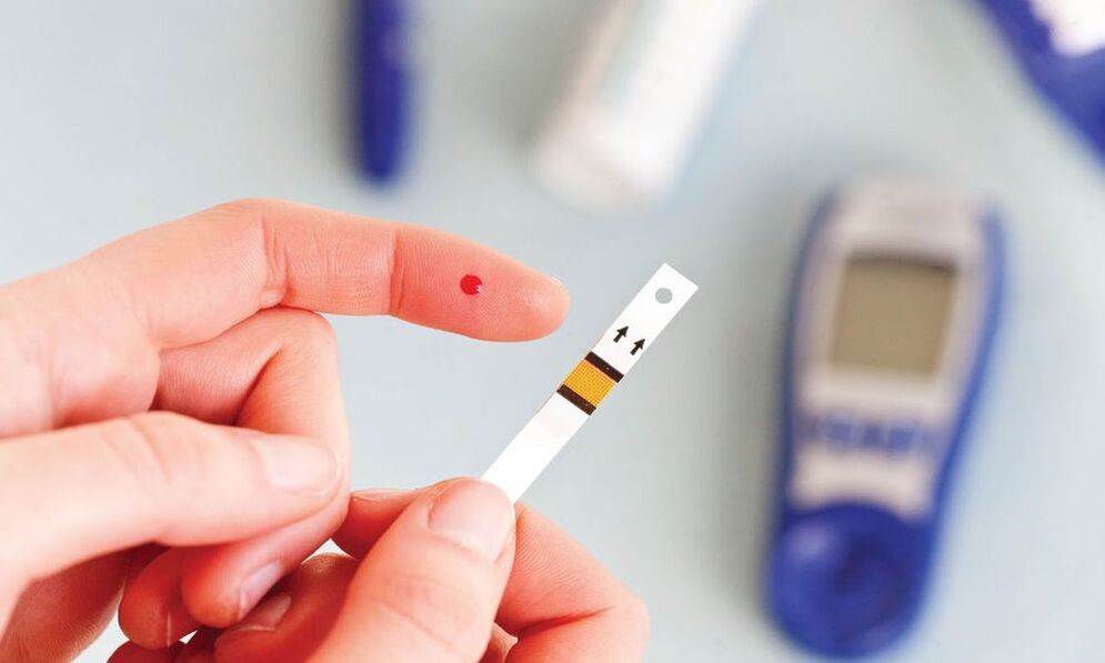 Measuring blood sugar in diabetes